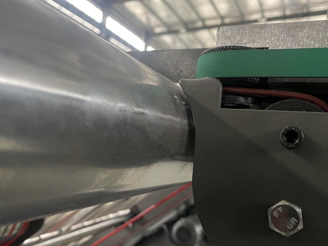 7 Lapisan Bergelombang Flute Laminator Kecepatan Tinggi 150m/Min DX-1450