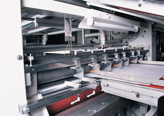 Mesin Laminating Grey Board 16KW Untuk Puzzle Label Harga