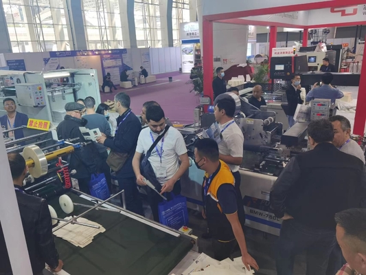 Laminator Seruling Kecepatan Tinggi Otomatis Karton Inline Dengan Penggerak Listrik